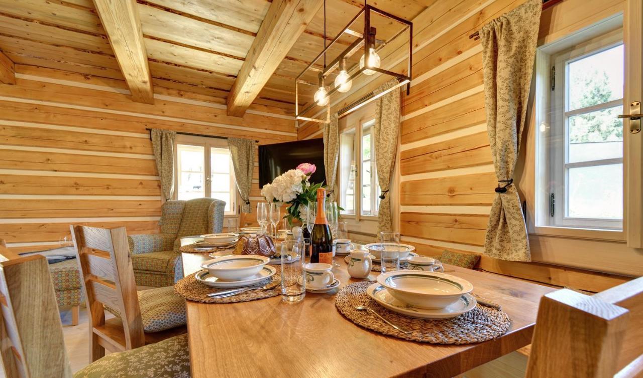 Roubenka Pod Troskami Apartment *